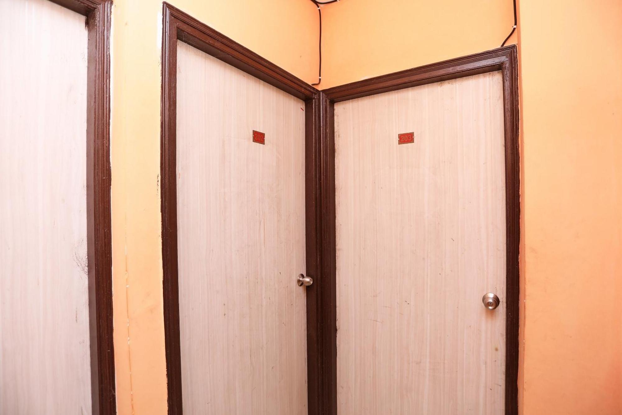 Silver Inn Near Acropolis Mall Calcutta  Esterno foto